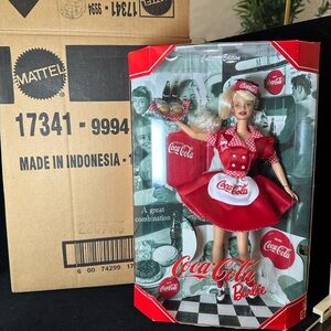 Mattel Coca-Cola Barbie in Red and White Outfit 1998 collectors edition car hop